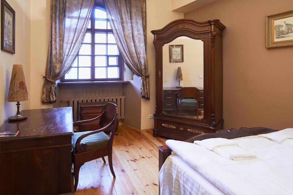 Cozy Apartment In Gothic Style House In The Heart Of The Old Town Vilnius Eksteriør bilde